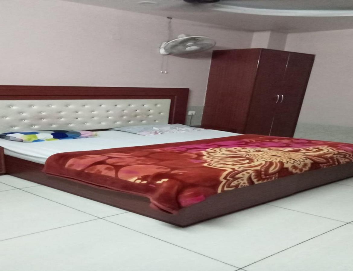 Hotel Kings, Rohtak Bagian luar foto